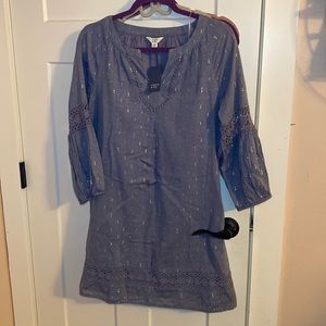 Crown and ivy. Brand new